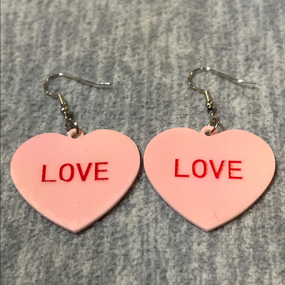 Earrings Valentine’s Day conversation heart love lightweight pink jewelry new